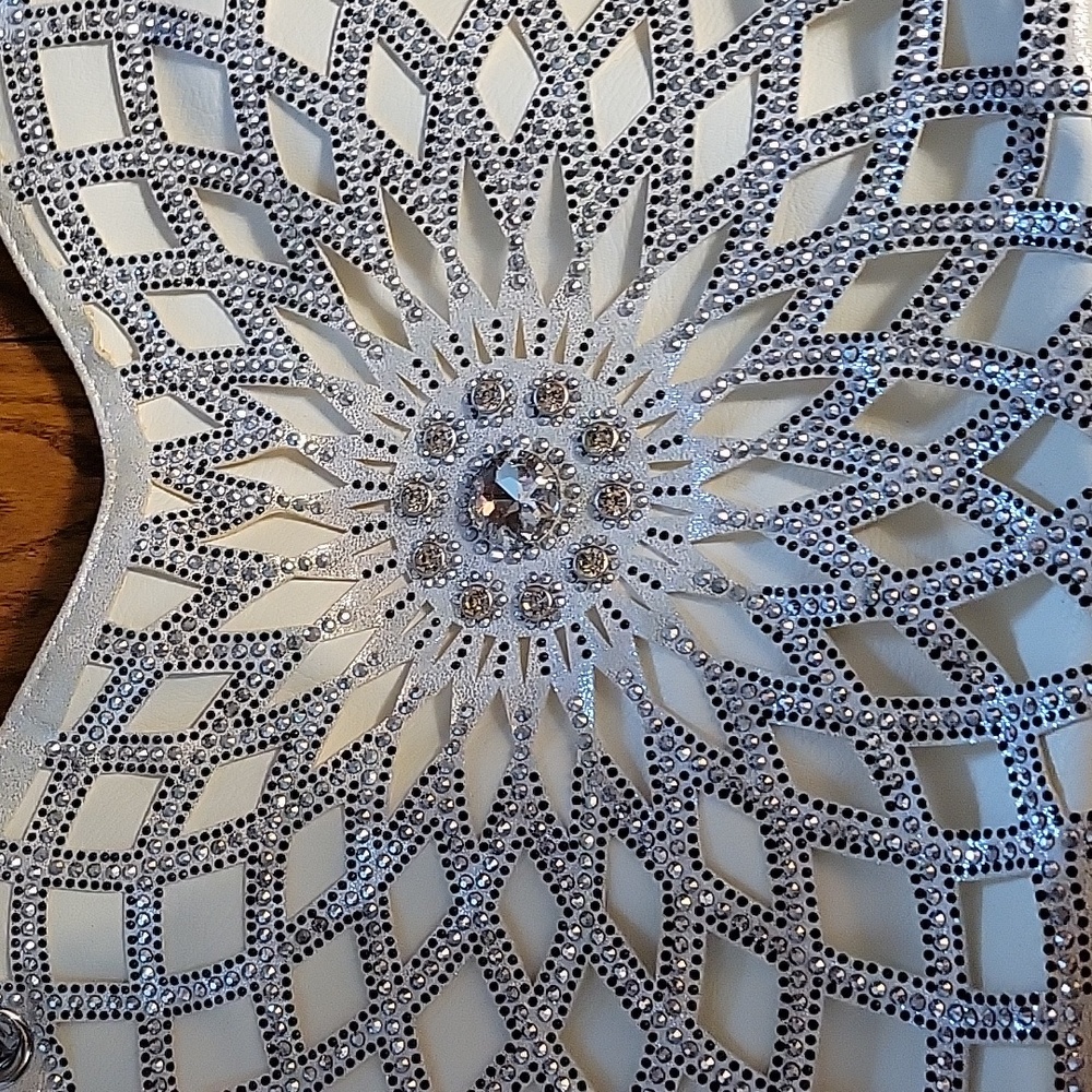 Purse - Picture 2 of 3